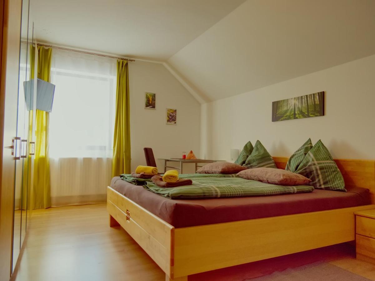 Gasthof Zum Postwirt Predlitz Luaran gambar