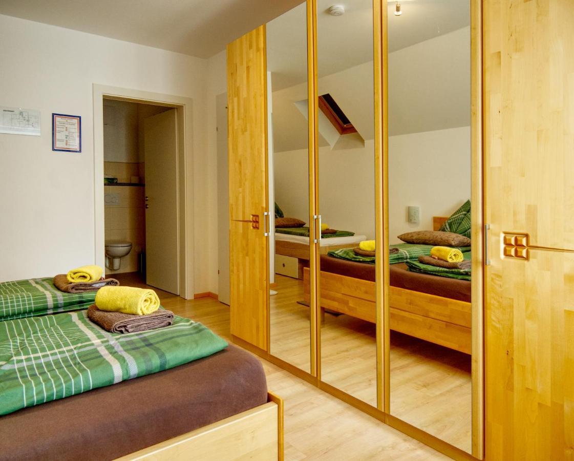 Gasthof Zum Postwirt Predlitz Luaran gambar